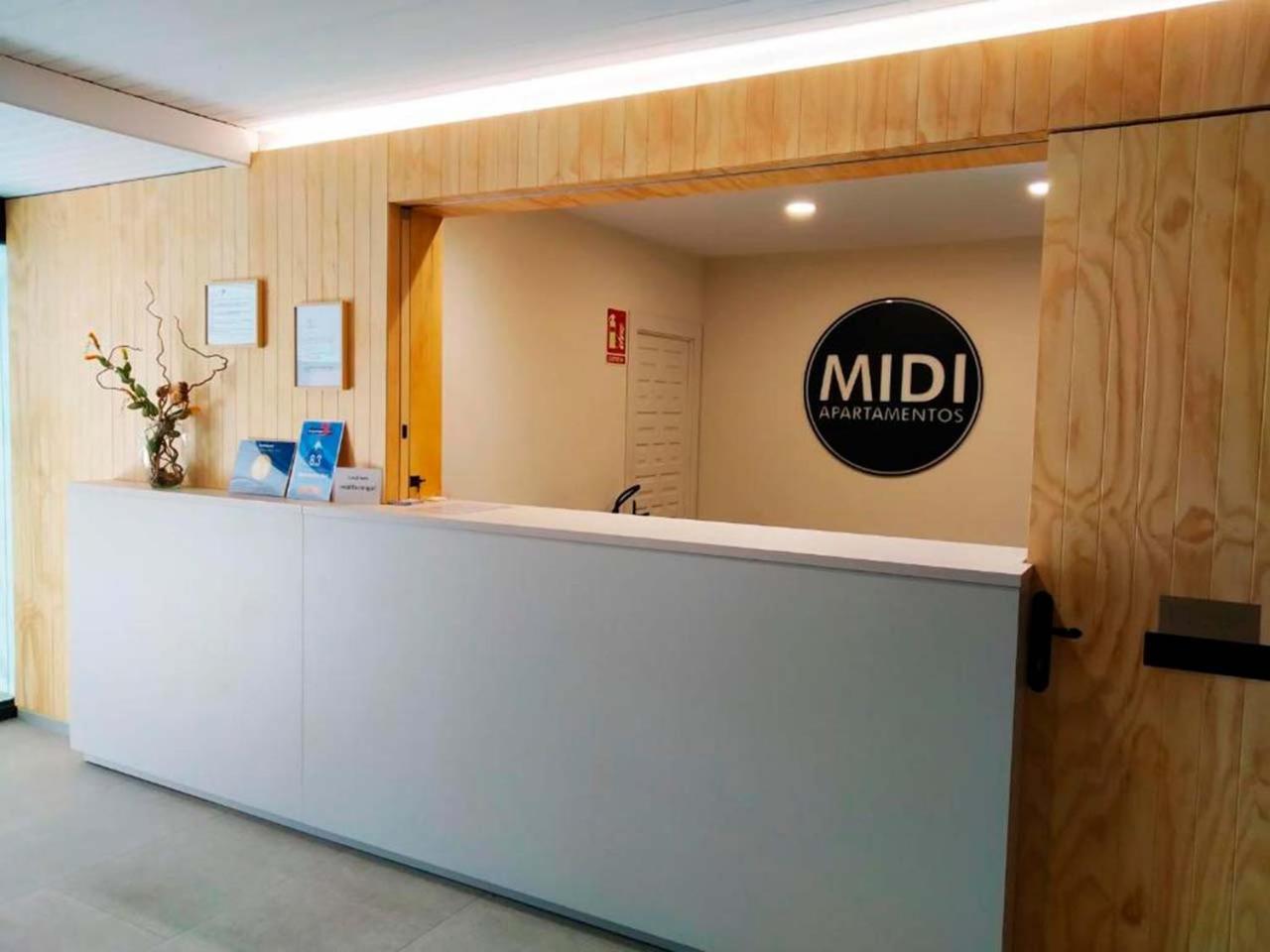 Apartamentos Midi 3000 フォルミガル エクステリア 写真